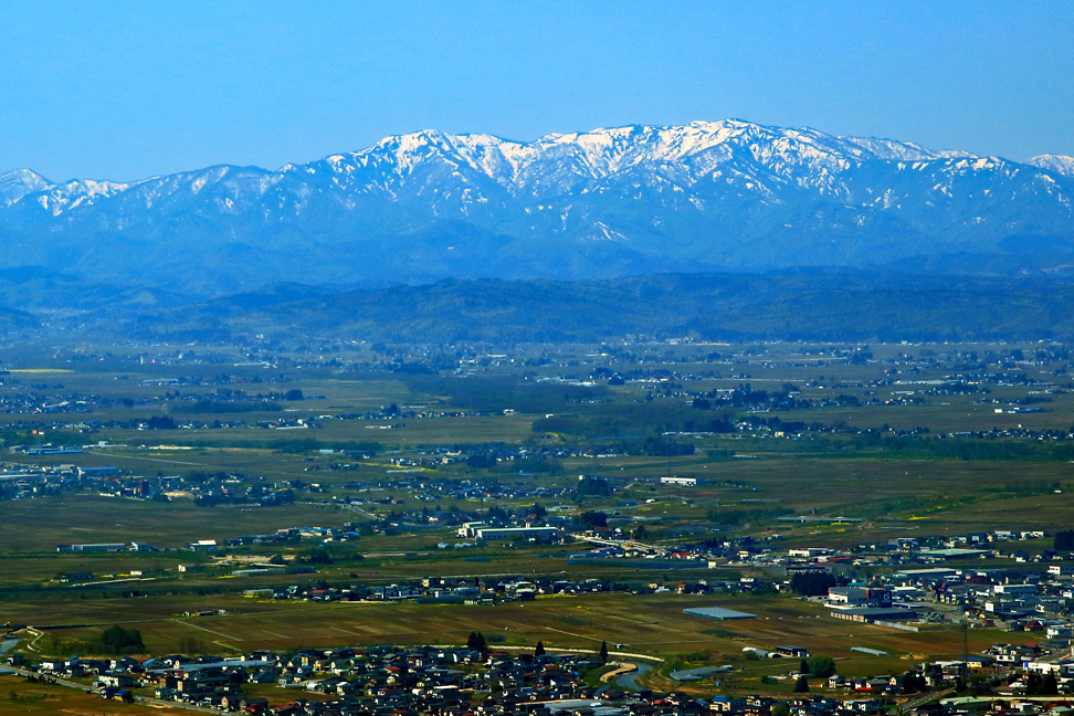栂峰