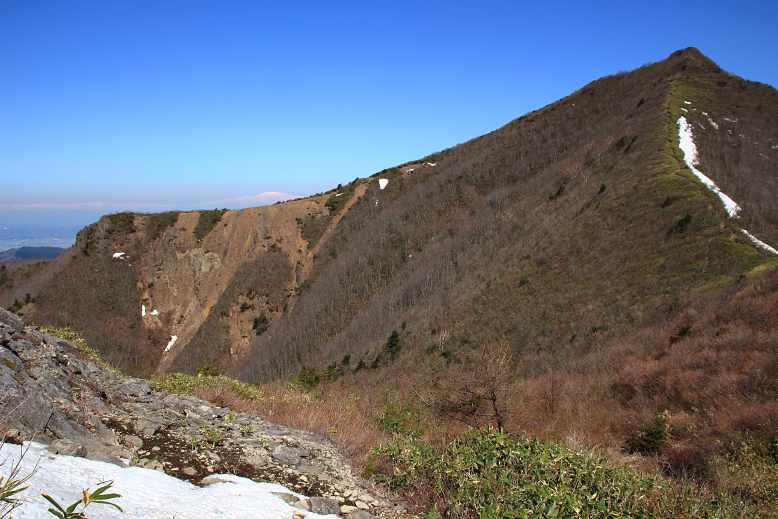 山形神室岳