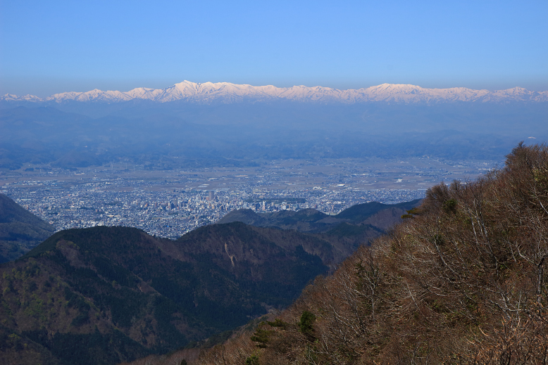 山形神室岳