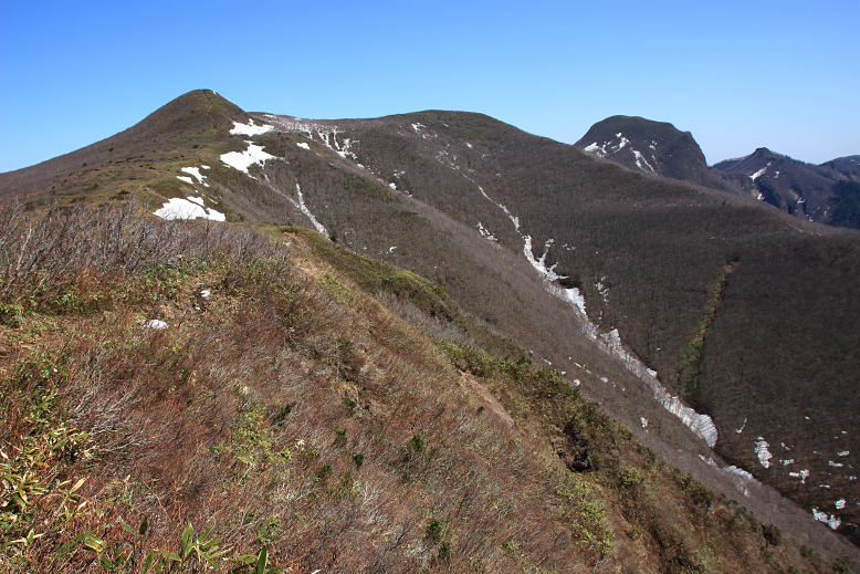 山形神室岳