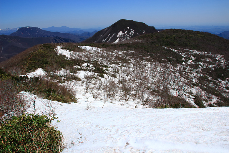 山形神室岳
