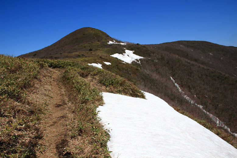 山形神室岳