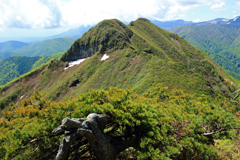 雁戸山