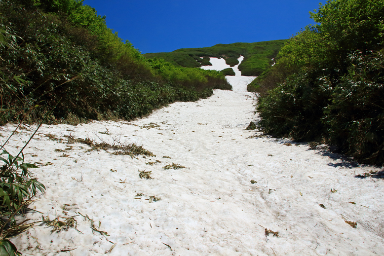 湯殿山