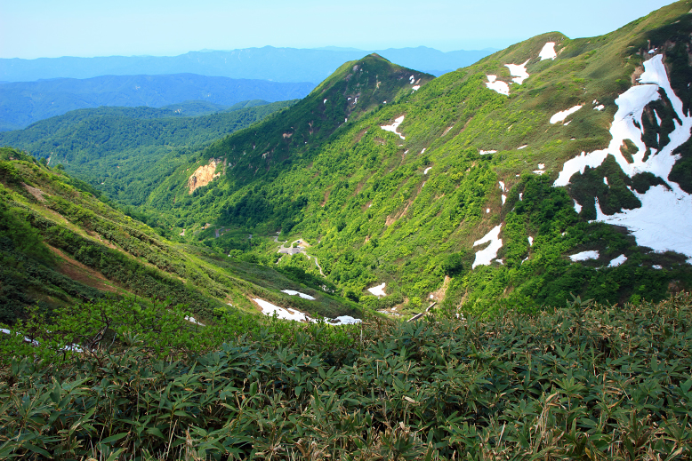 湯殿山