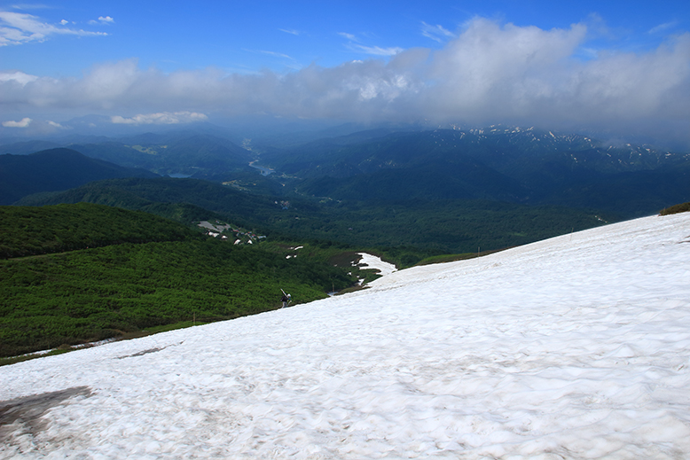 月山