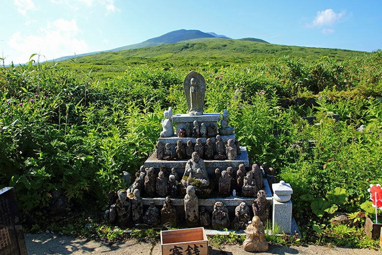 月山神社