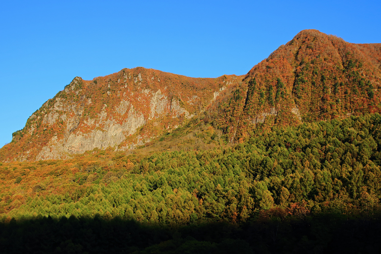 白髪山