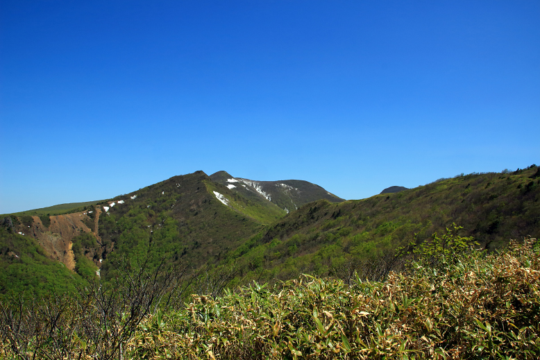山形神室岳