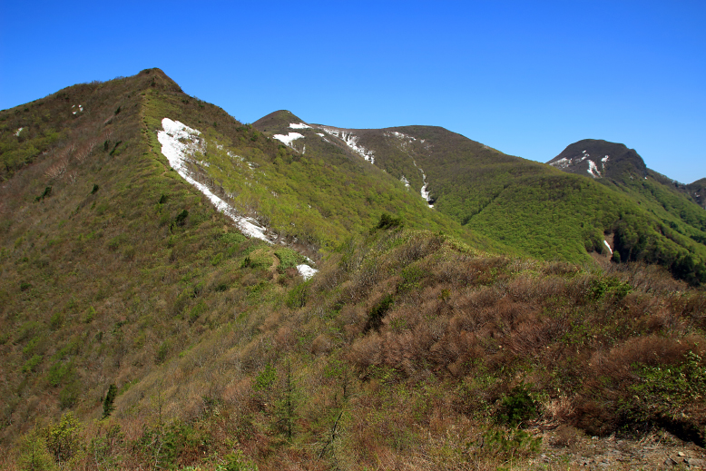 山形神室岳