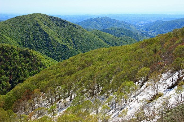 山形神室岳