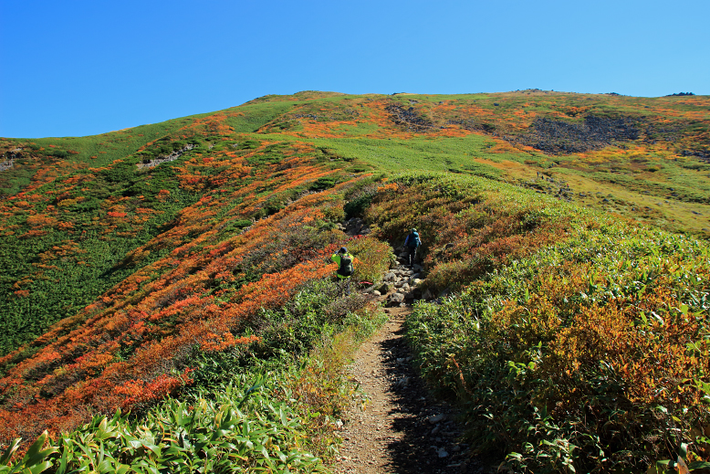 月山