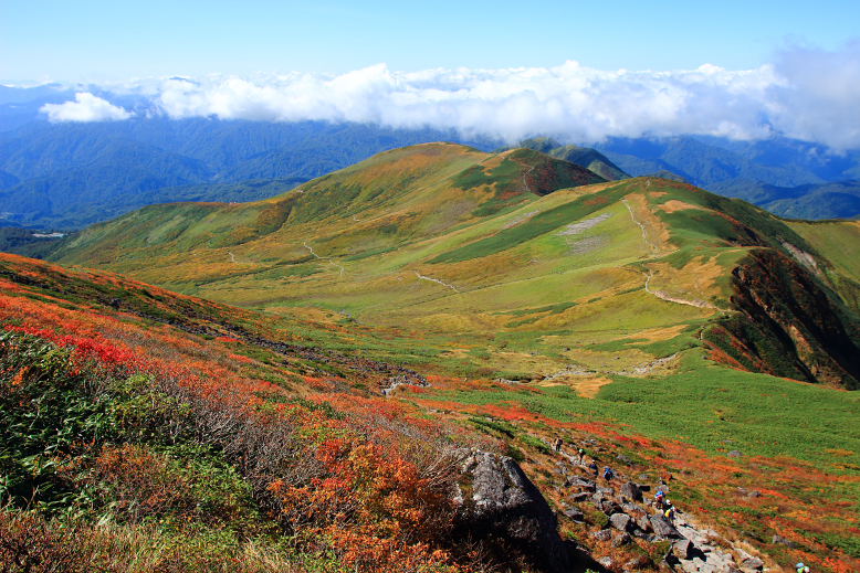 月山