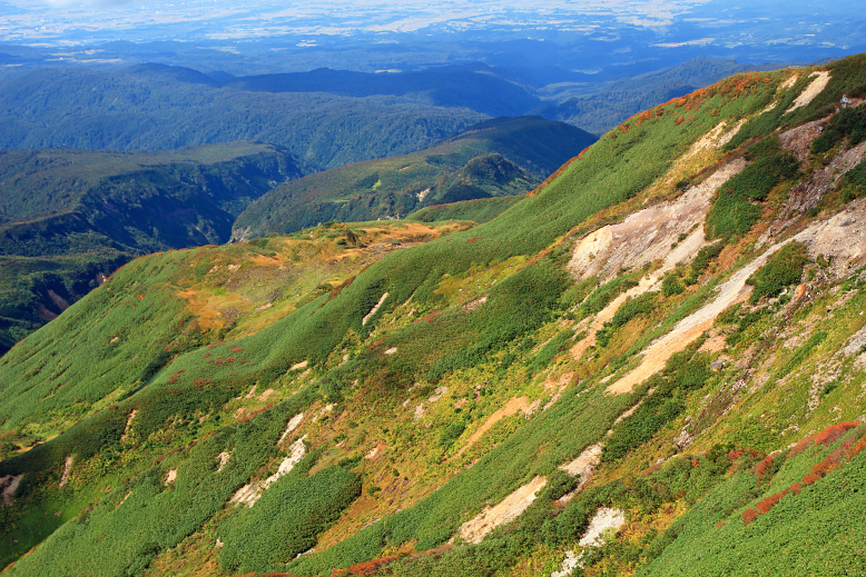 月山
