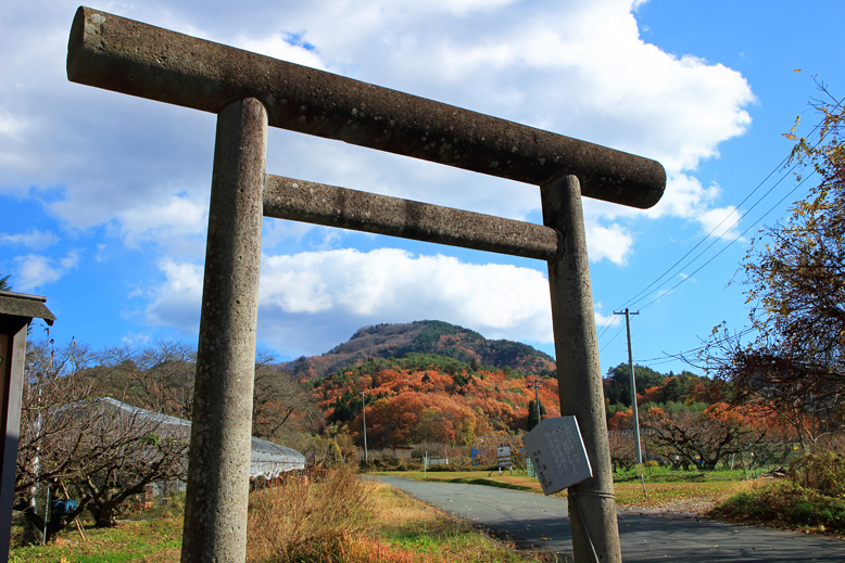 水晶山