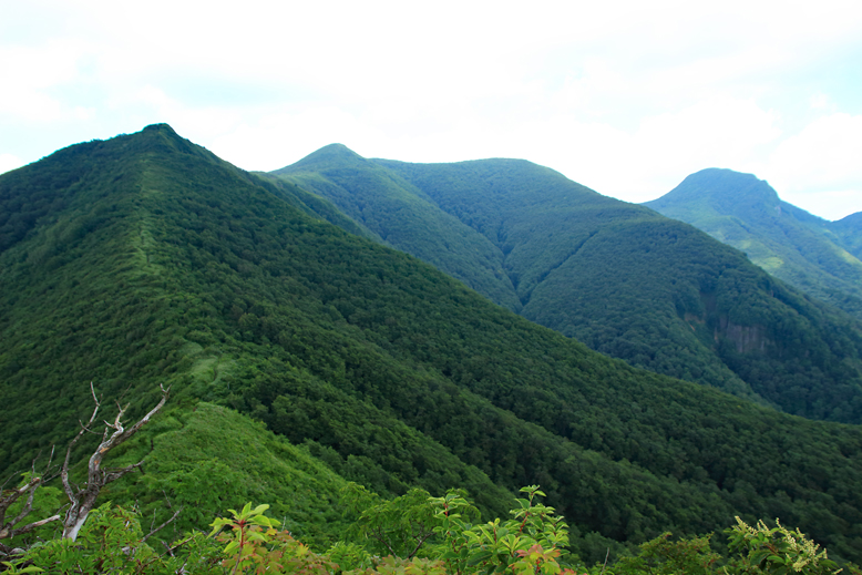 山形神室岳