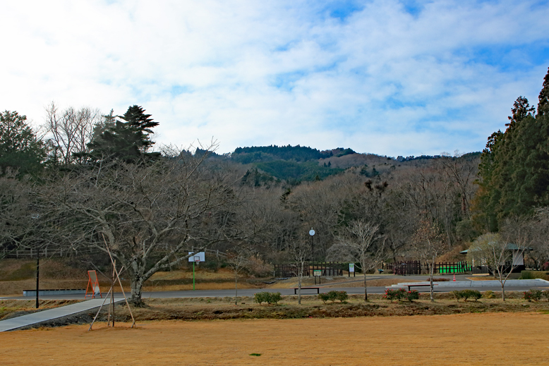 深山