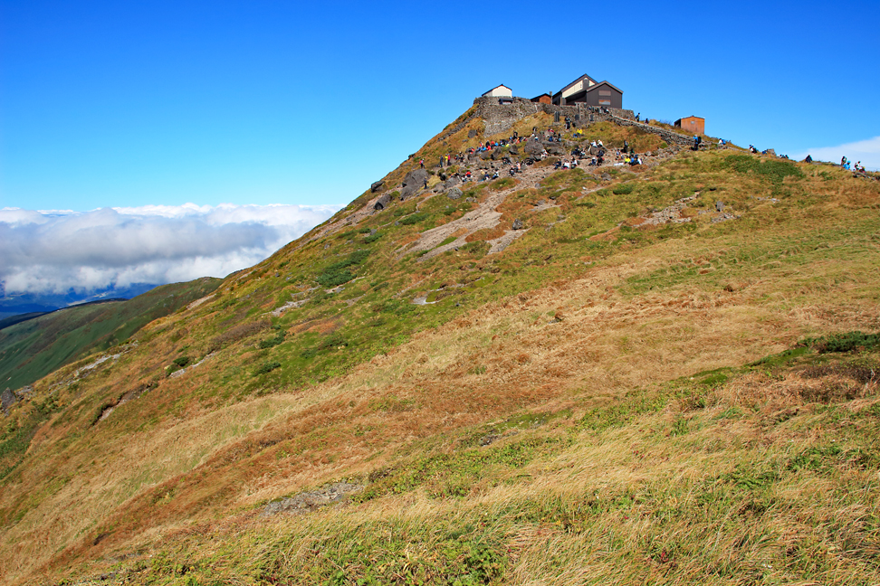 月山